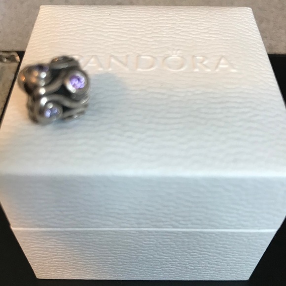 Pandora Charm - Picture 4 of 6